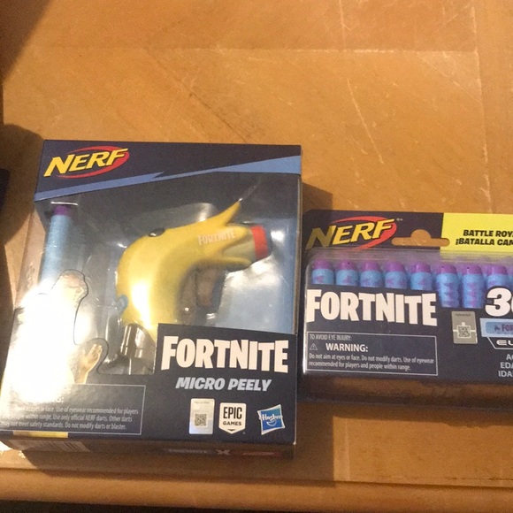 Fortnite mini nerf gun & bullets - Picture 1 of 5
